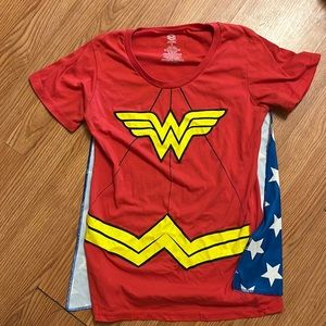 Womens Wonder Woman tshirt with detachable cap!